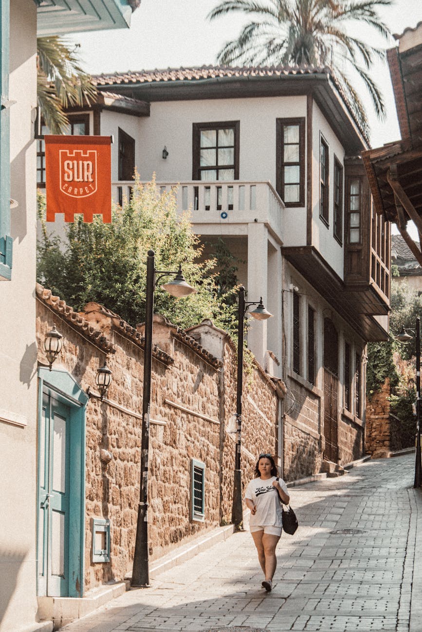 Explore the quaint streets of Antalya's old town with its charming Ottoman architecture and inviting atmosphere.